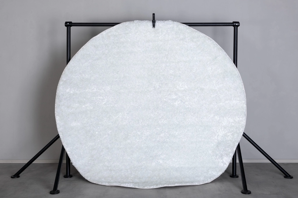 Mattis Vit – Rund Ryamatta